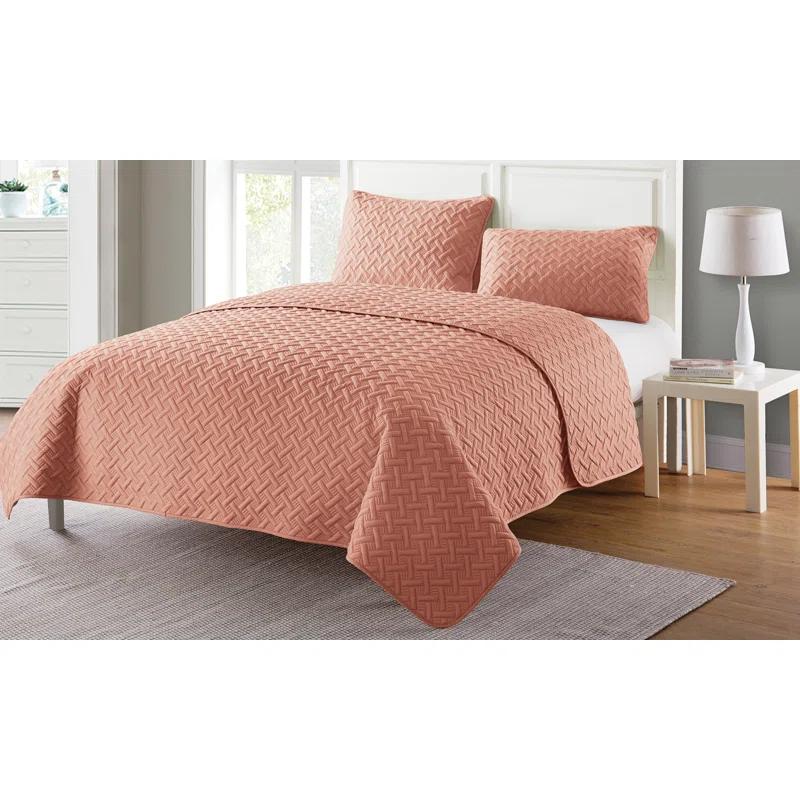 Nina Embossed Basketweave Quilt Set