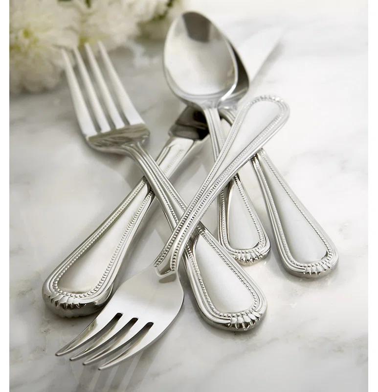 Oneida Countess 20 Piece Flatware Set, Service for 4
