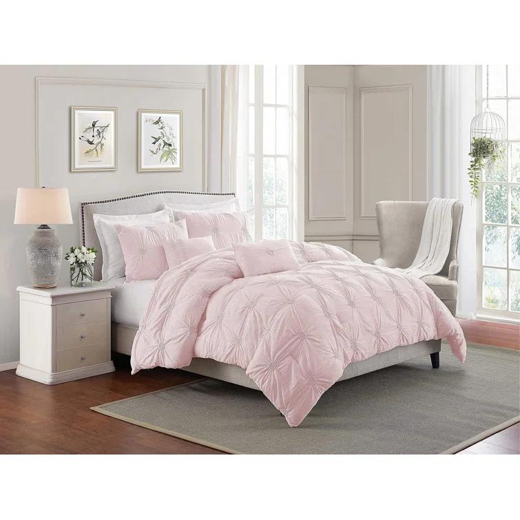 Swift Home Supreme Microfiber Floral Pintuck Microfiber 3-Piece Comforter Set