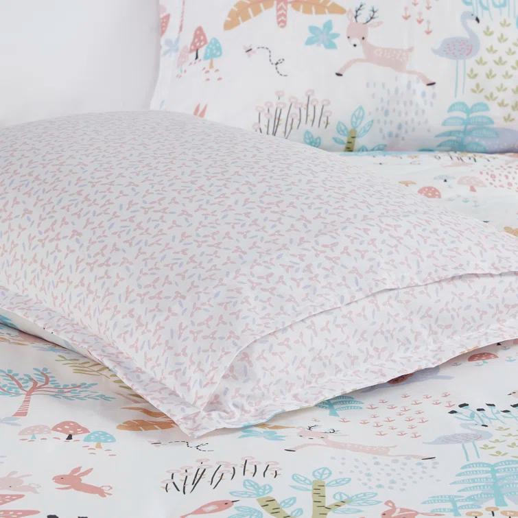 Intelligent Design Kids Iris Woodland Animals Cotton Reversible Comforter