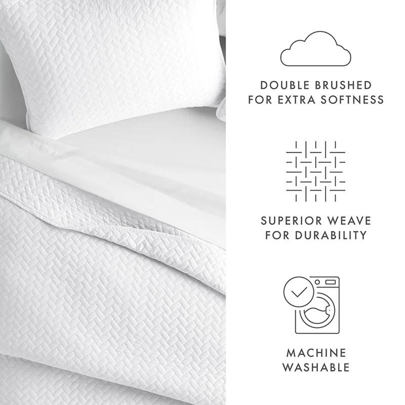 Antora Microfiber Modern & Contemporary Coverlet / Bedspread Quilt Set