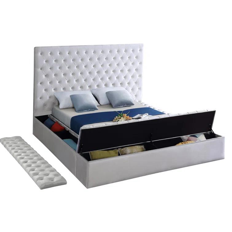 Everly Quinn Johnnay Upholstered Platform Storage Bed