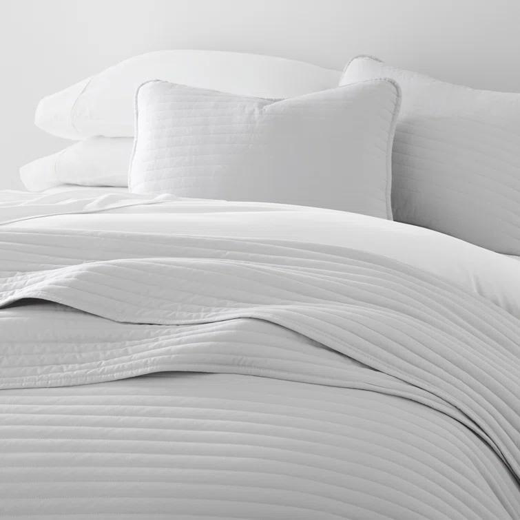 Becky Cameron Becky Cameron Lightweight All Season Stripe Stitch Quilt Set with Shams