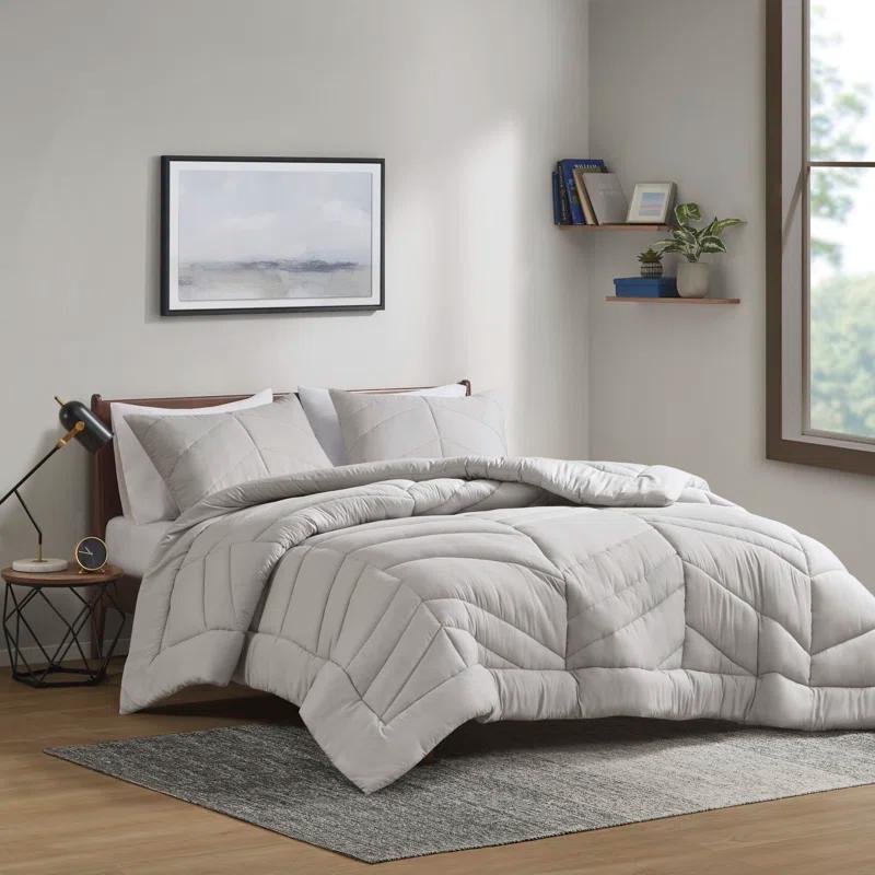 Intelligent Design Remy Quilted Chevron Comforter Set