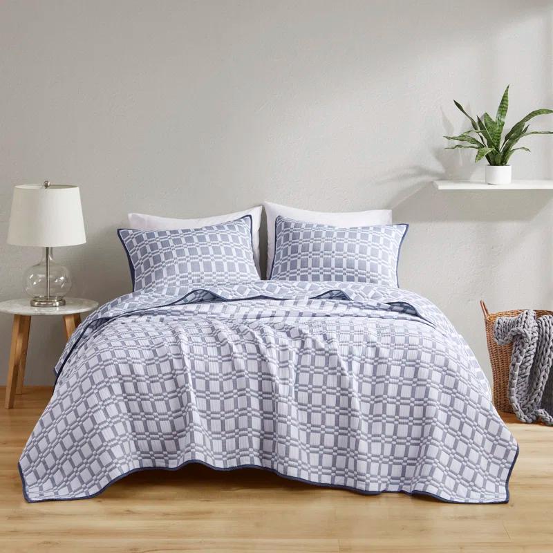 510 Design Harlow 3 Piece Reversible Matelasse Coverlet Set