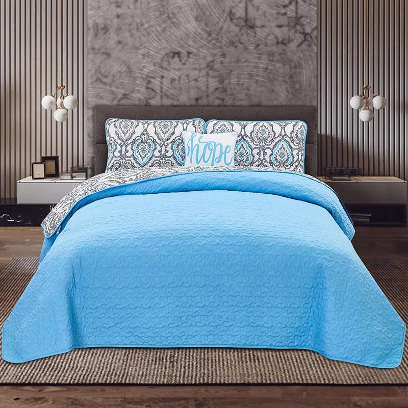 Paisley Quilt Set
