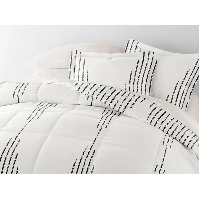 IEnjoy Home 7-Piece Bedding Bundle - Pattern Comforter and Sheet Set