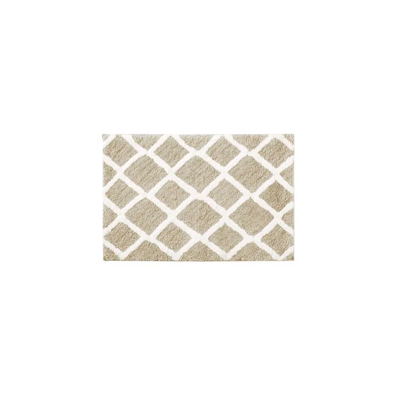Madison Park Bittman Reversible High Pile Tufted Bath Rug
