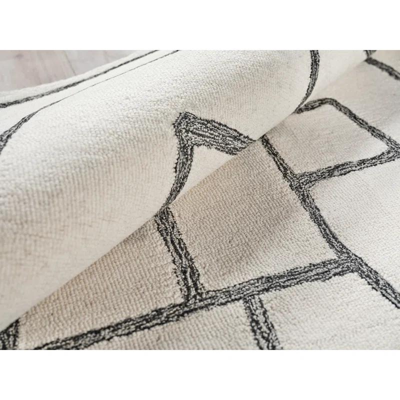 Exquisite Rugs Tangiers Handmade Hand-Tufted New Zealand Wool On Canvas Ivory/Black Area Rug