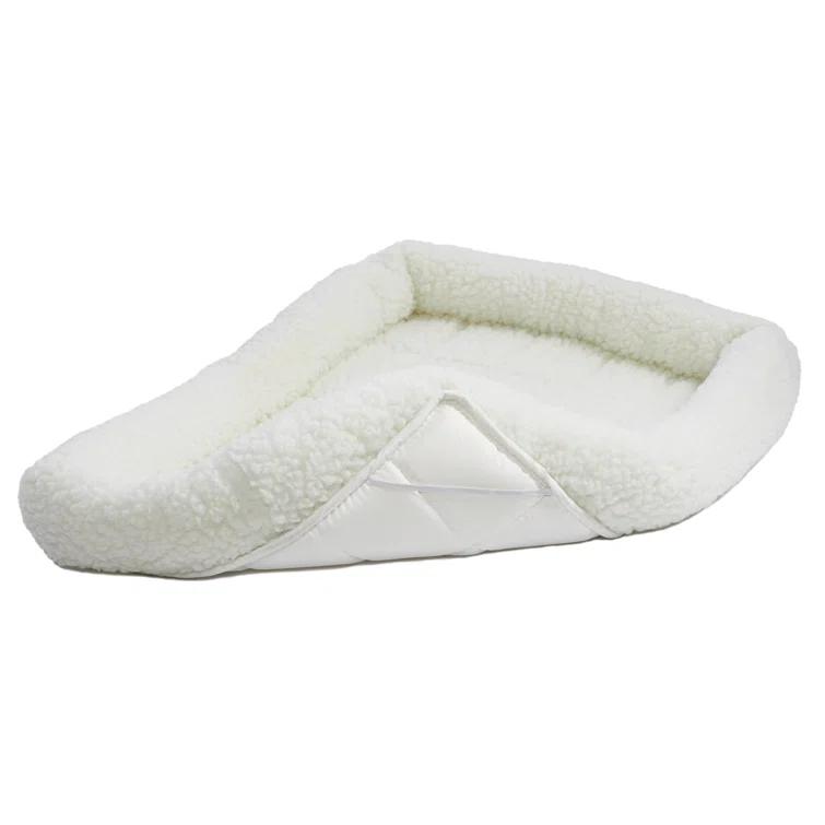Midwest Homes For Pets MidWest Homes for Pets Quiet Time Fleece Pet Bed
