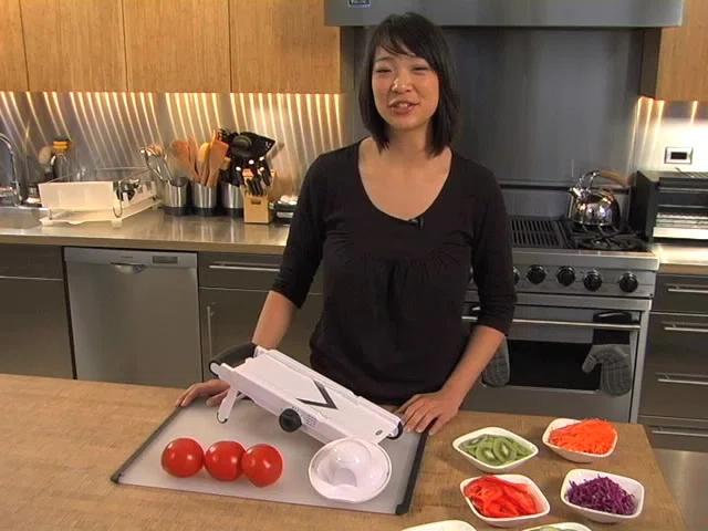 OXO ® V-Blade Mandoline Slicer