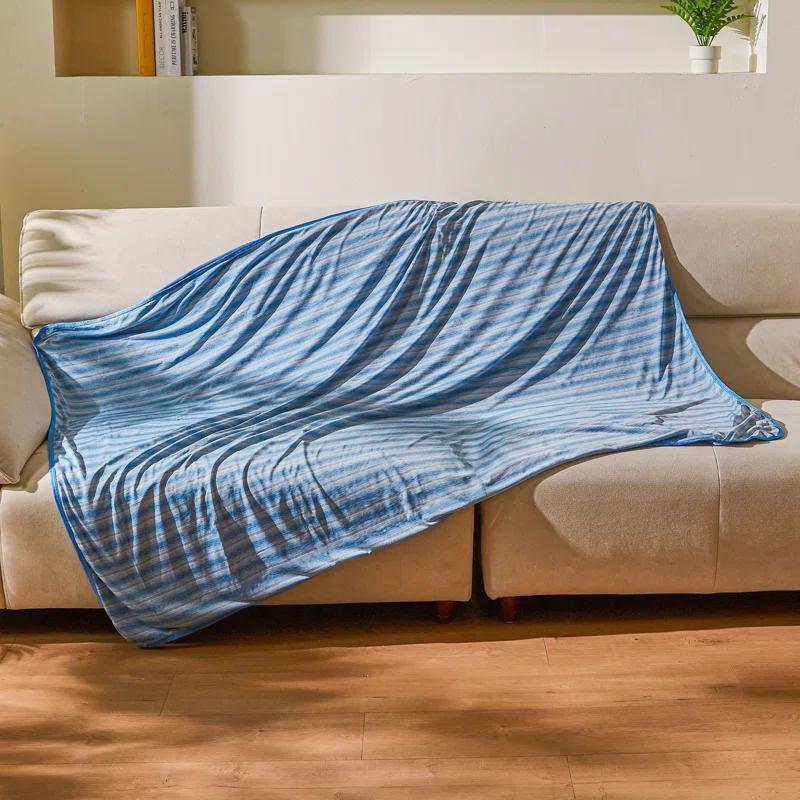 Catalonia Reversible Cooling Blanket, Lightweight Summer Comforter for Hot Sleepers, Silky Soft Summer Duvet Throw Size, 50 x 60 inches, Soft Breathable