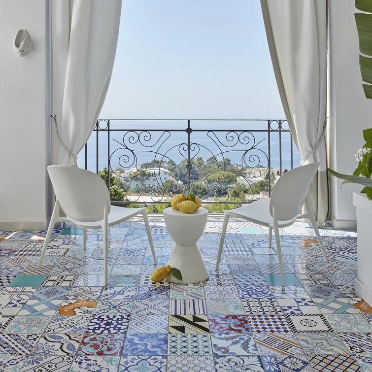 Prince Aha Accent Stool