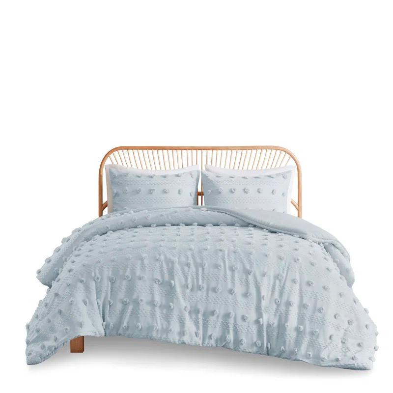 Intelligent Design Lucy Clip Jacquard Duvet Cover Set