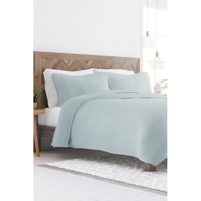 Becky Cameron Antora Microfiber Modern & Contemporary Coverlet / Bedspread Quilt Set
