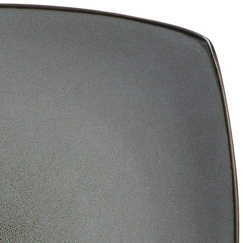 Dinnerware Set