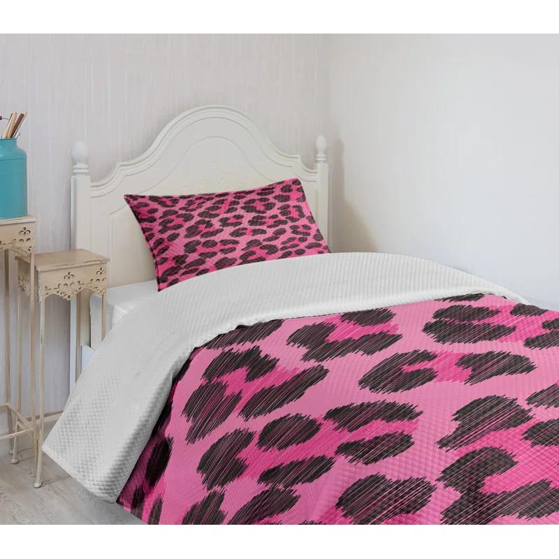 Ambesonne Ambesonne Teen Room Bedspread Set Vibrant Leopard Skin Magenta and Black