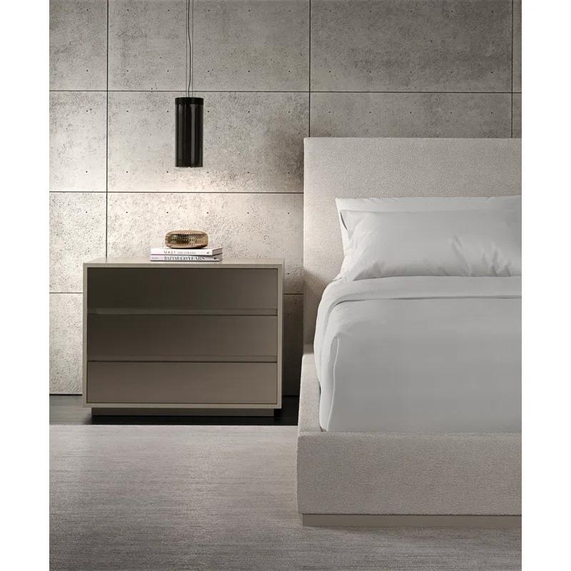 Caracole Classic Boutique Upholstered Standard Bed