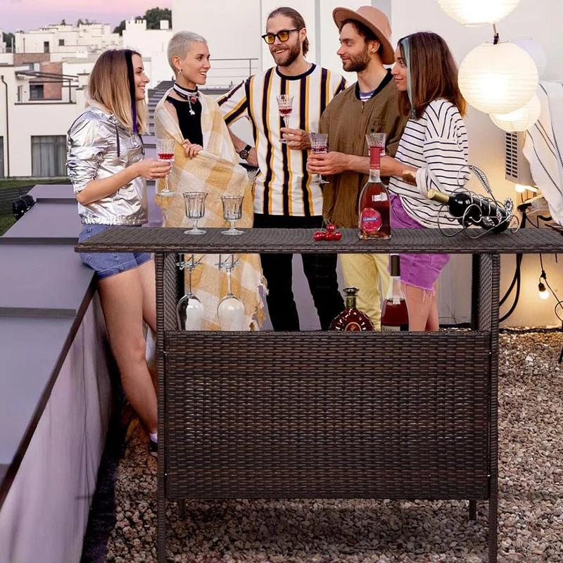 Latitude Run® Darrus Bar Counter