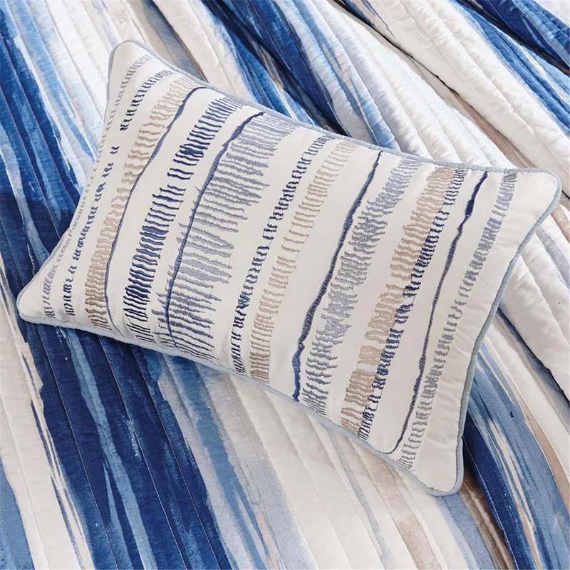 Madison Park Marina 6 Piece Printed Quilt Set with Throw Pillows