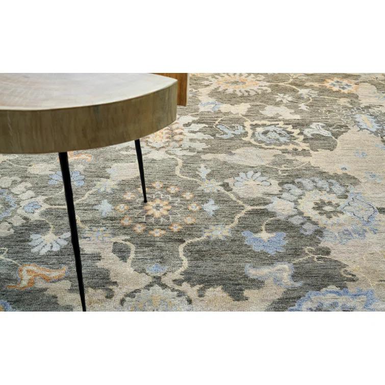 EXQUISITE RUGS Essex Wool Damask Indoor Rug