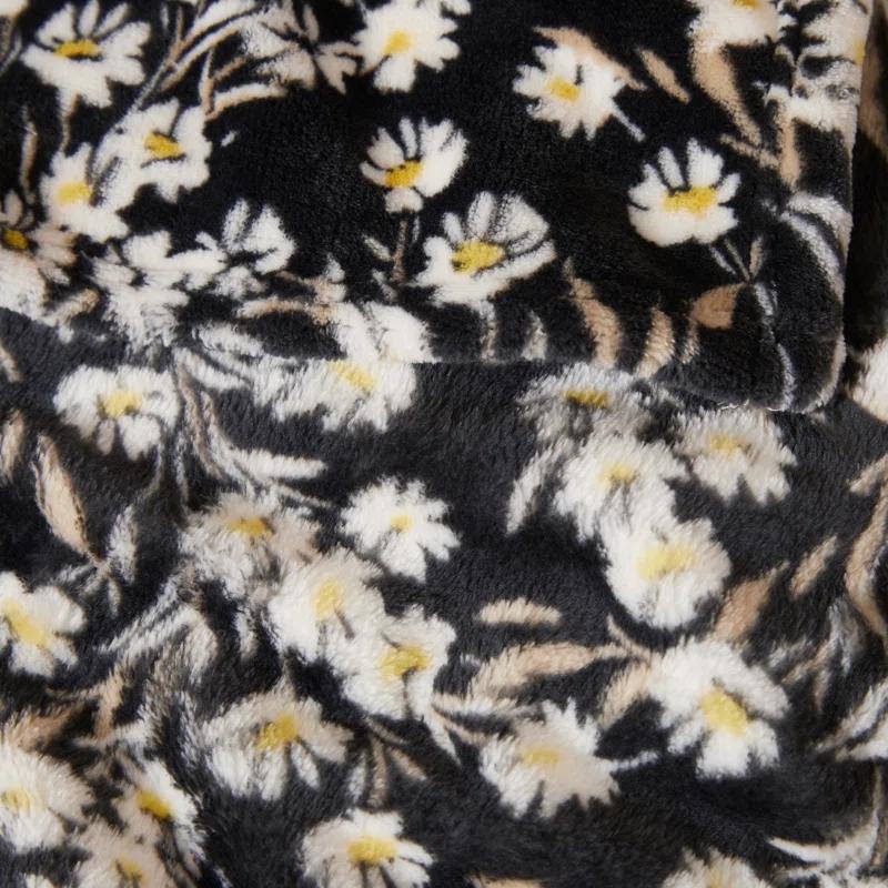 Jessica Simpson Jessica Simpson Plush Throw Blanket