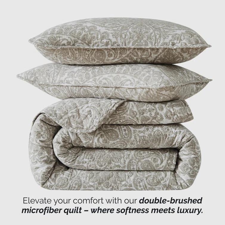 SouthShore Fine Linens Ashanti Oversized easy care lightweight Quilt Set by Southshore Fine Linens