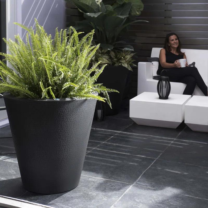 Crescent Garden Dot Planter Pot
