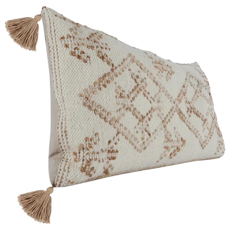 Izan Pillow - Ivory / 16" x 36"