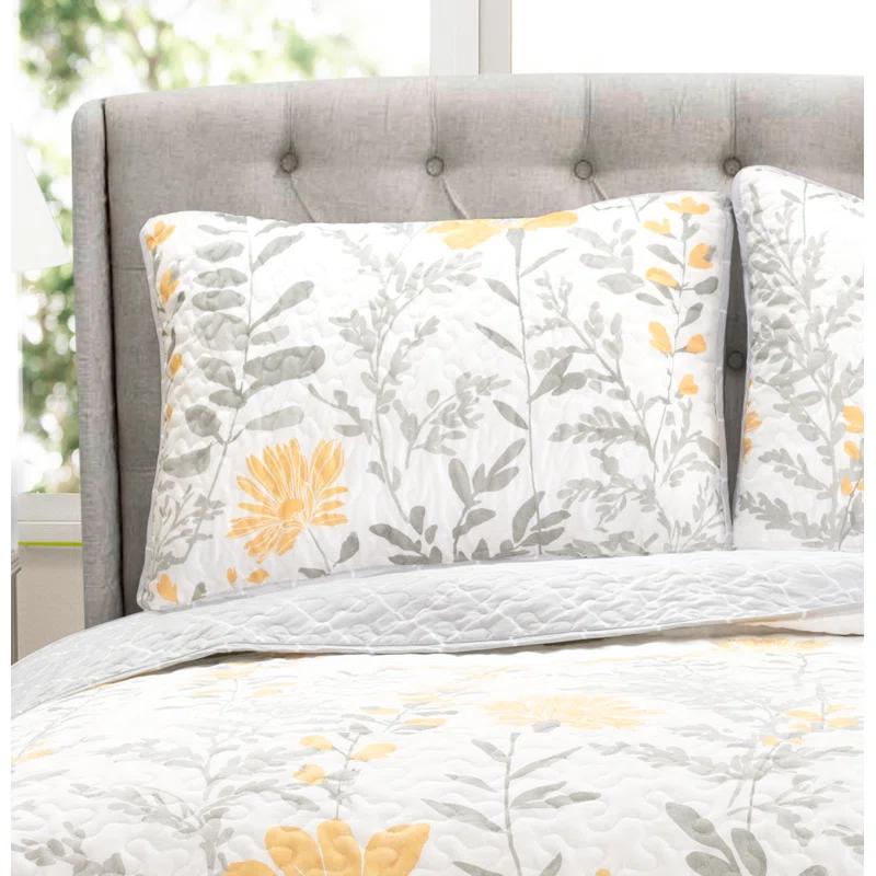 Lush Decor Aprile Microfiber Reversible Traditional 3 Piece Quilt Set