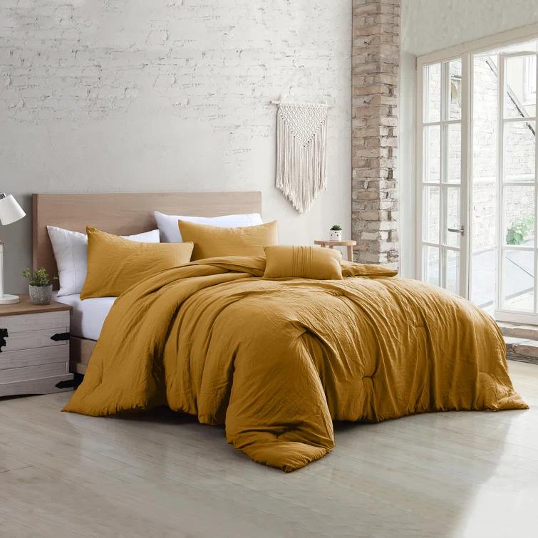 Modern Threads Modern Threads - Beck Comforter Set - Down Alternative Brushed Microfiber - Elegant All Season Bedspread Set - includes Comforter, Shams, & Decorative Pillow