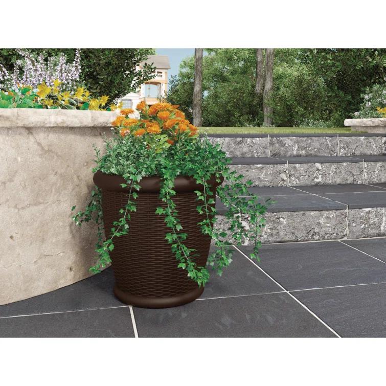 Suncast Pot Planter (Set of 2)