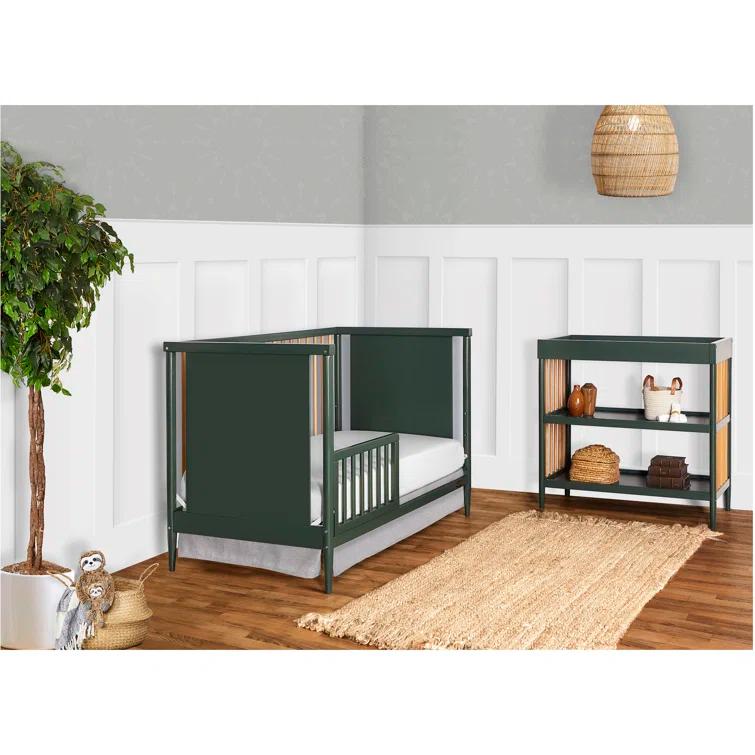 Clover Convertible Crib