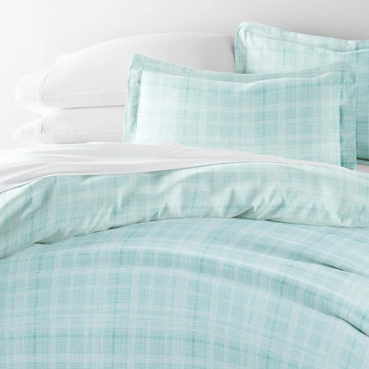 Aqua Plaid Microfiber Full/Queen Duvet Cover Set with Shams