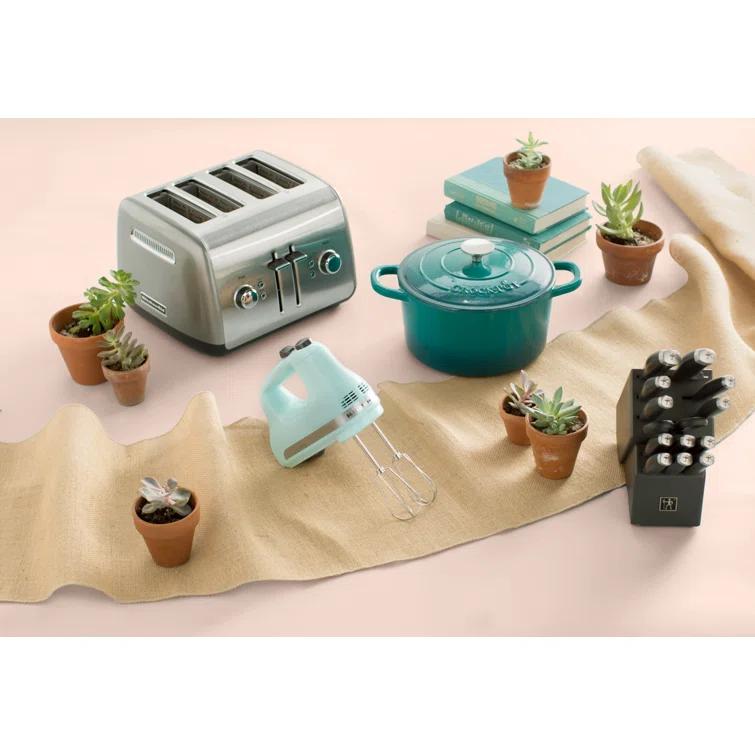 KitchenAid® 4-Slice Toaster with Manual High-Lift Lever