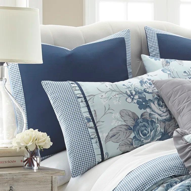Amrapur Overseas Inc. Modern Threads Farmhouse 8-Piece Floral Comforter Set