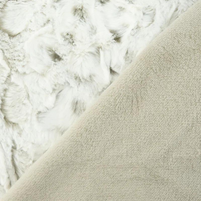Arlee Cozy Waterproof Pet Throw