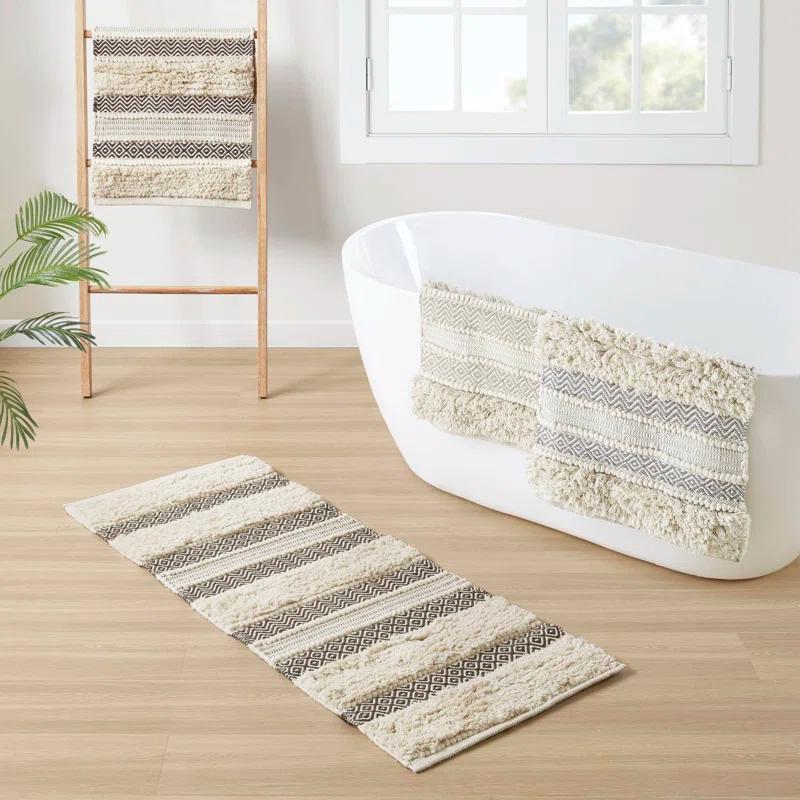 INK+IVY Asher Cotton Blend Bath Rug with Non-Slip Backing