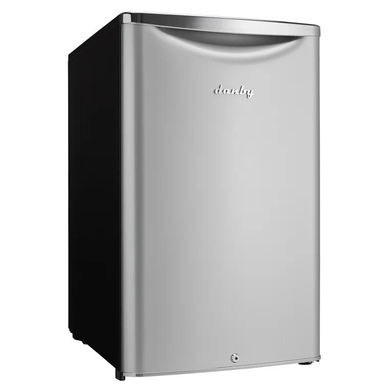 Danby Danby Classic Retro 4.4 Cubic Feet Freestanding Mini Fridge