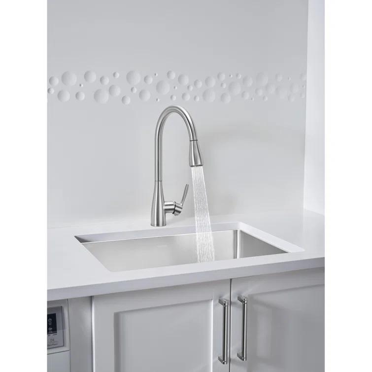 Top Knobs Pennington Bar Pull