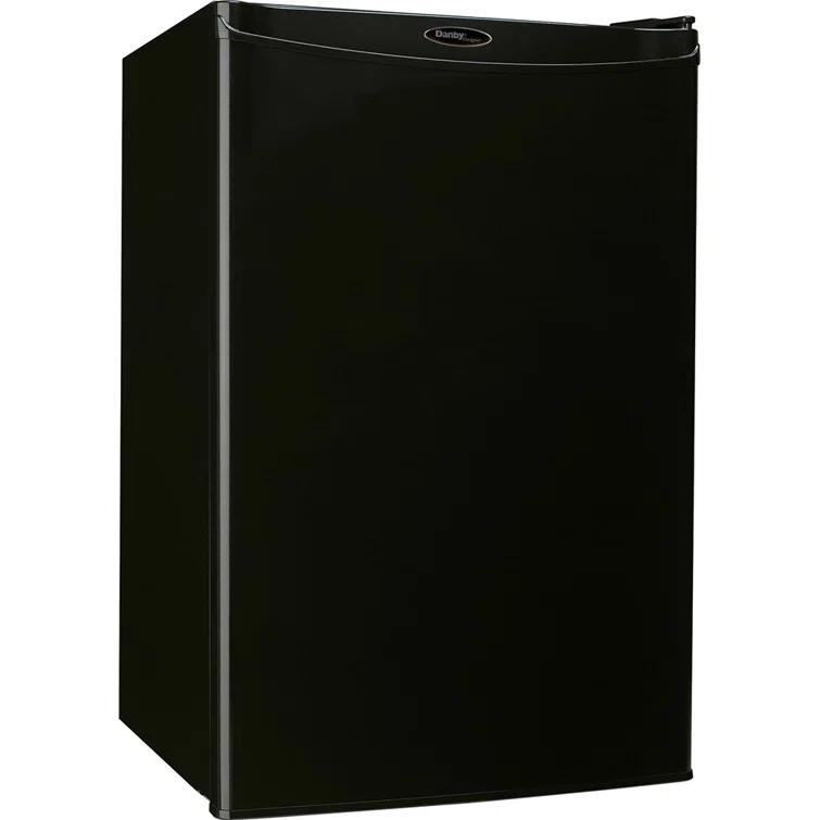Danby Danby 4.4 cu. ft. Freestanding Compact Fridge