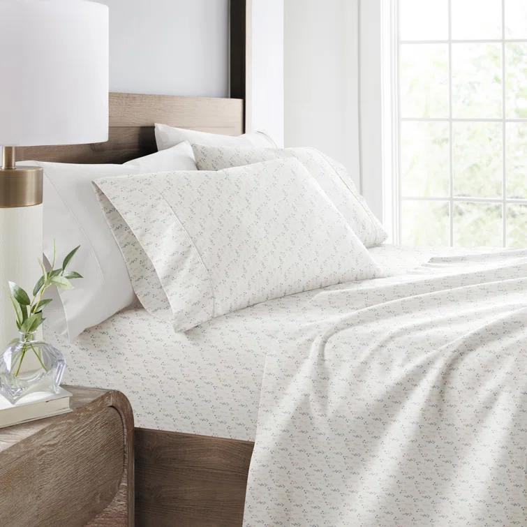 IEnjoy Home 4 Piece Sheet Set Patterned Microfiber Ultra Soft Bedding in Floral Dream