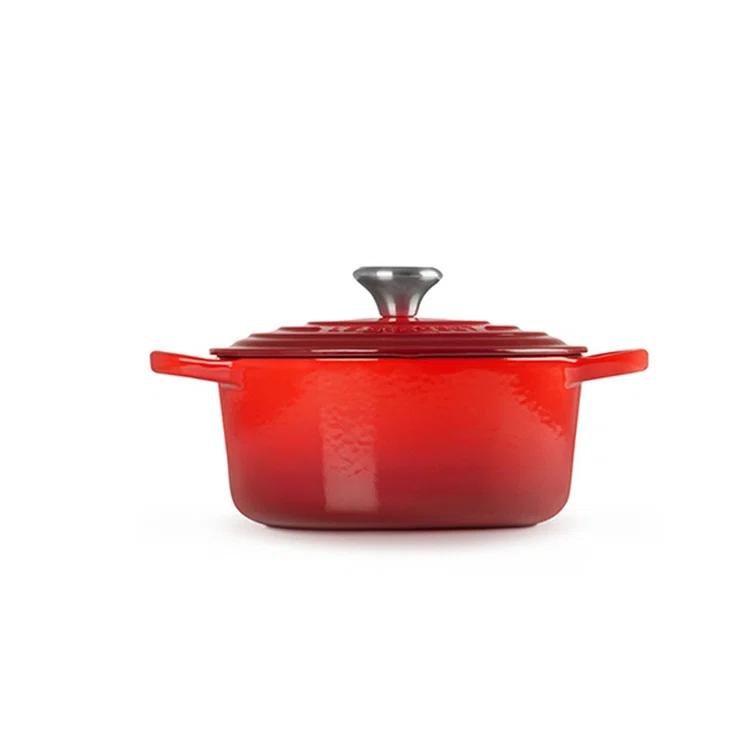 Le Creuset Signature Enameled Cast Iron Round Dutch Oven with Lid