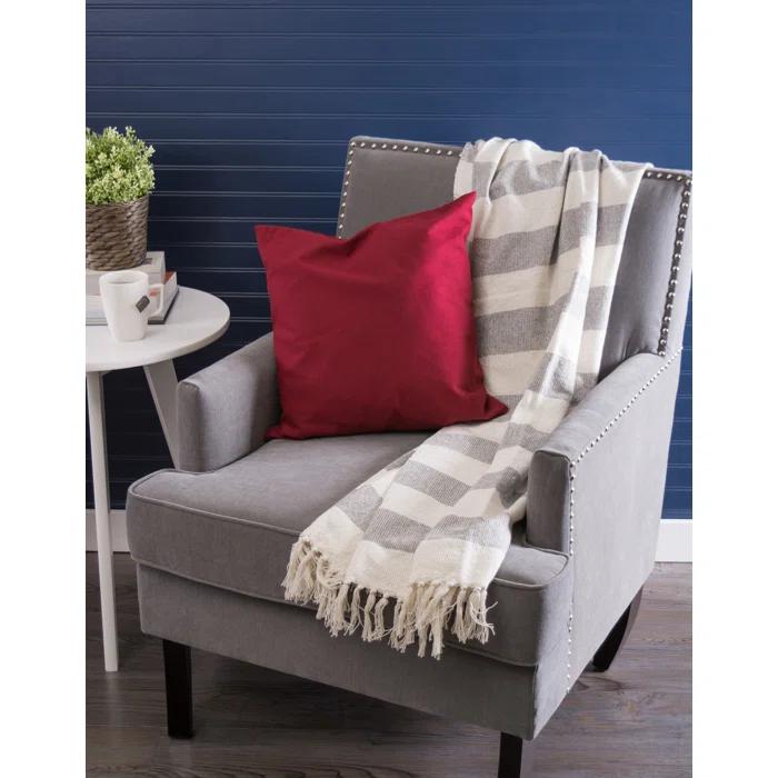 Design Imports Dll Hand Woven Throw Blanket