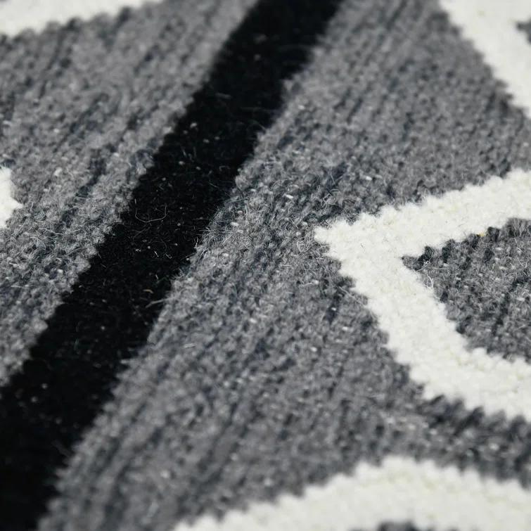 Union Rustic Oneil Moroccan Handmade Wool Gray Area Rug