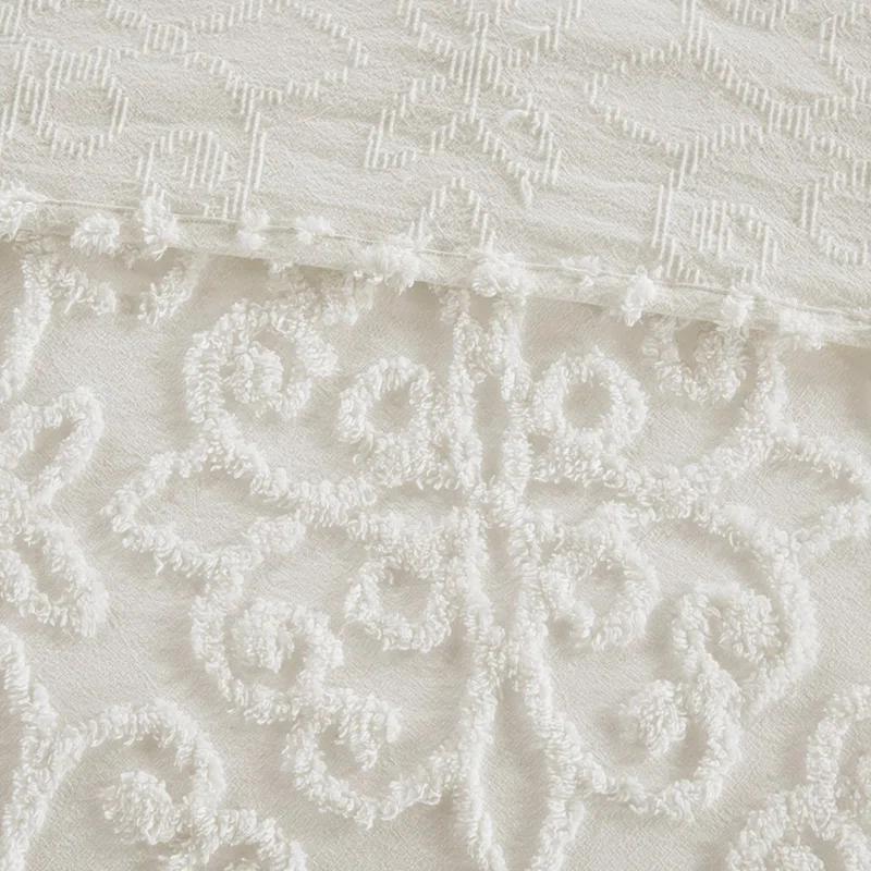 Kelly Clarkson Home Emberly Tufted 100% Cotton Sateen Coverlet Set in Farmhouse Style