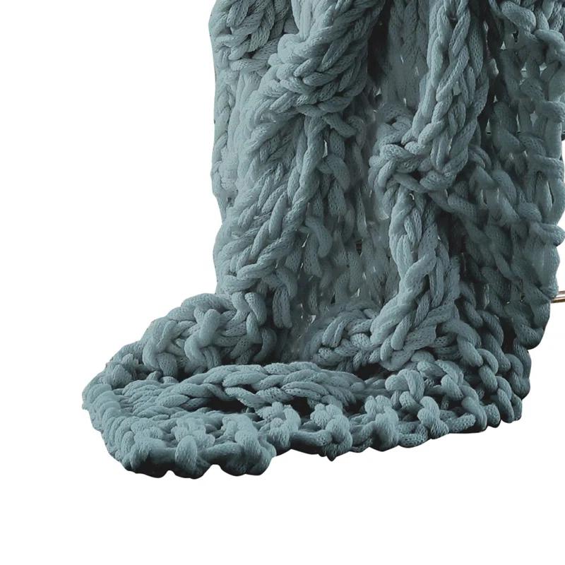Benjara the Urban Port Throw