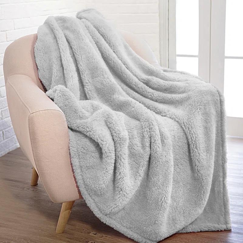 Pavilia Hand Woven Throw Blanket