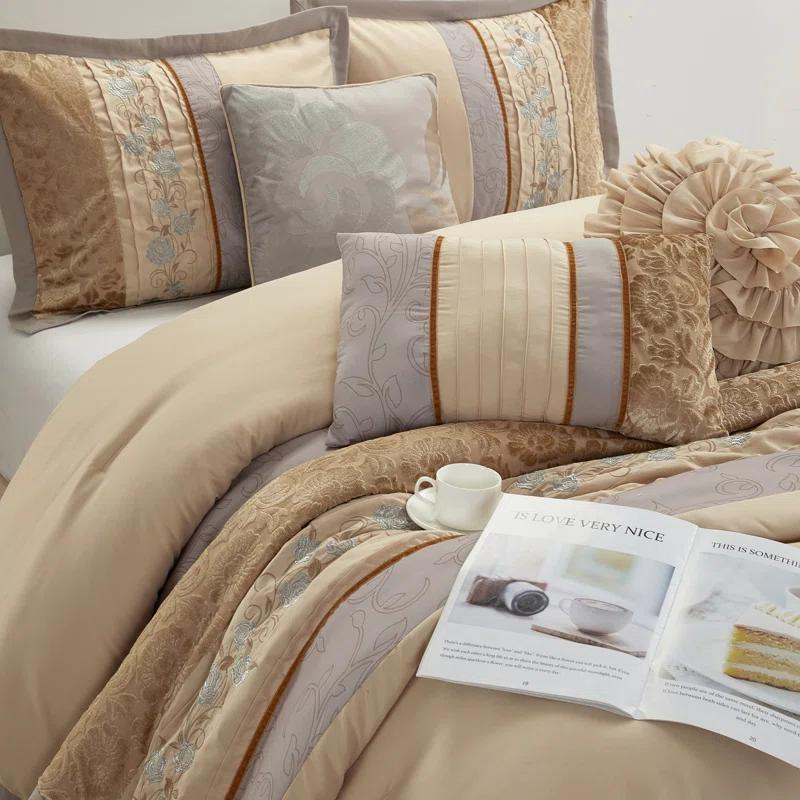 Nanshing America, Inc Riley 7 Piece Glam Comforter Set