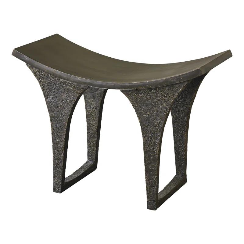 Lian Stool